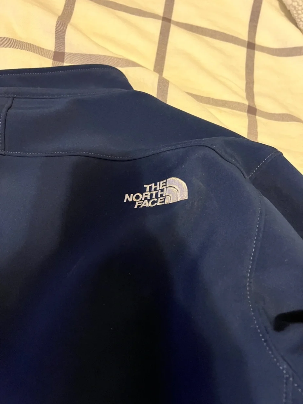 The North Face Men's Dark Blue Lightweight Softshell Jacket
